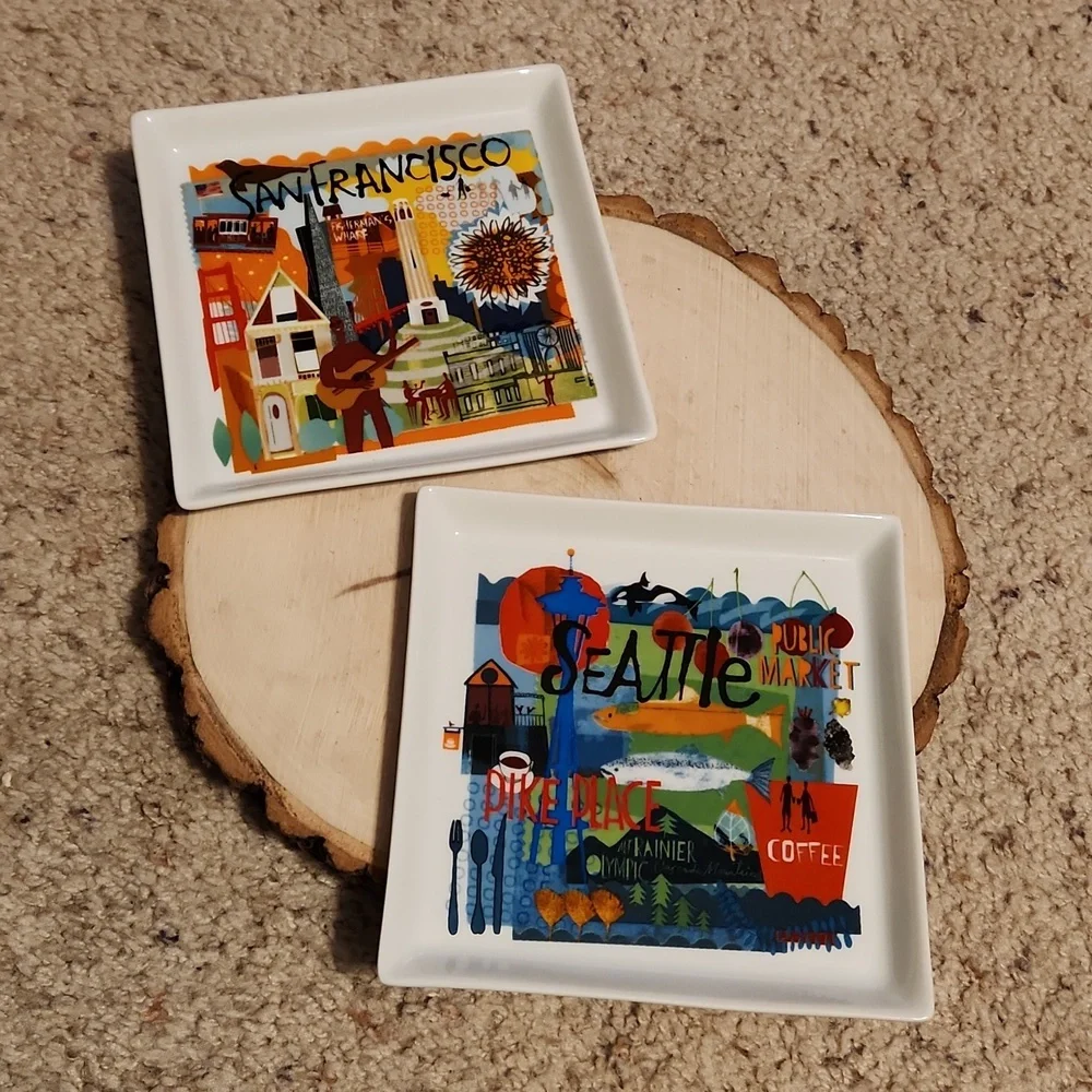 Set of 2 Crate&Barrel Square Plates Seattle San Francisco